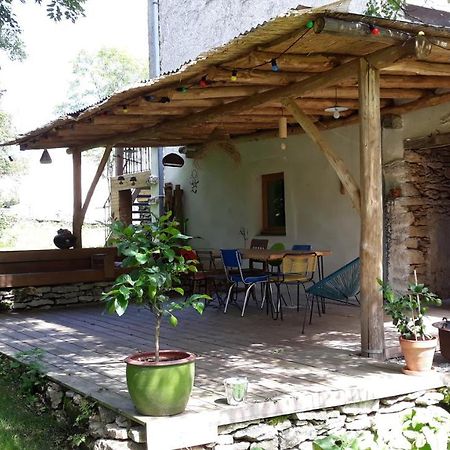 Agreable Gite En Pleine Nature Parmilieu Bagian luar foto