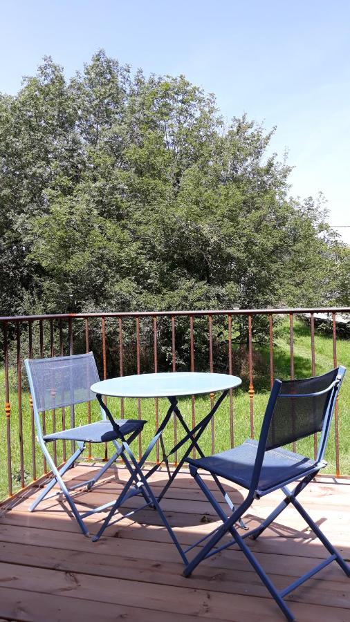 Agreable Gite En Pleine Nature Parmilieu Bagian luar foto